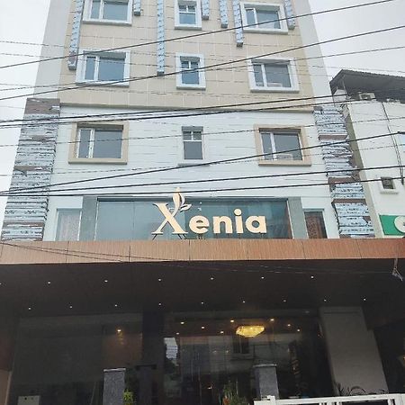 Hotel Xenia Varanasi Exterior foto